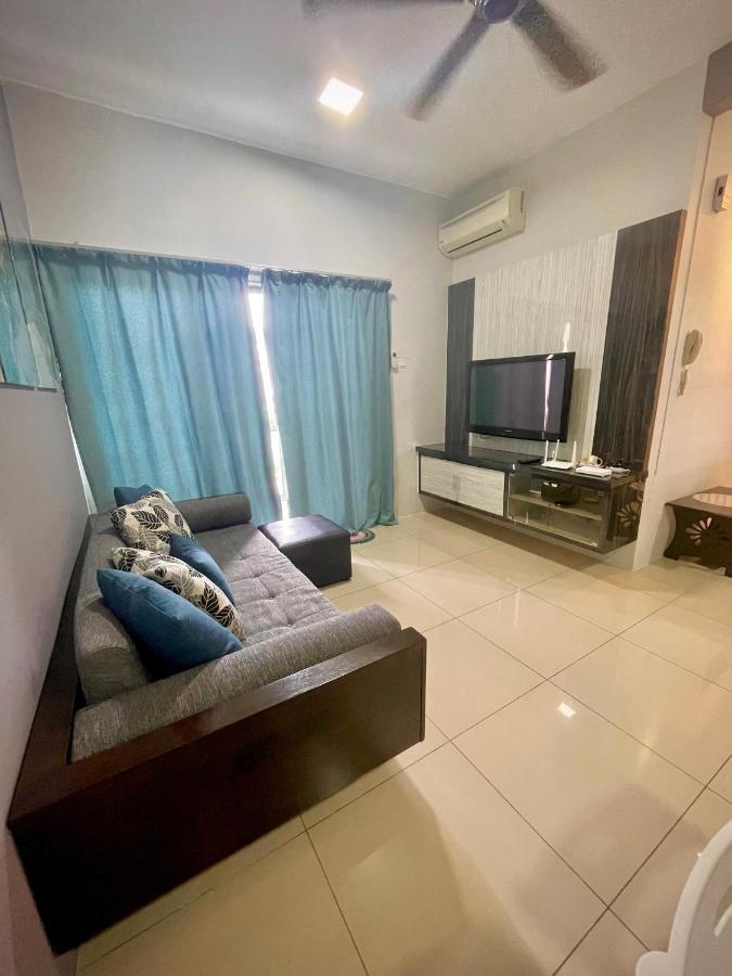 Sea View Water Theme Park At Swiss Garden Residence - 2 Bedroom Apartment Kuantan Exterior photo